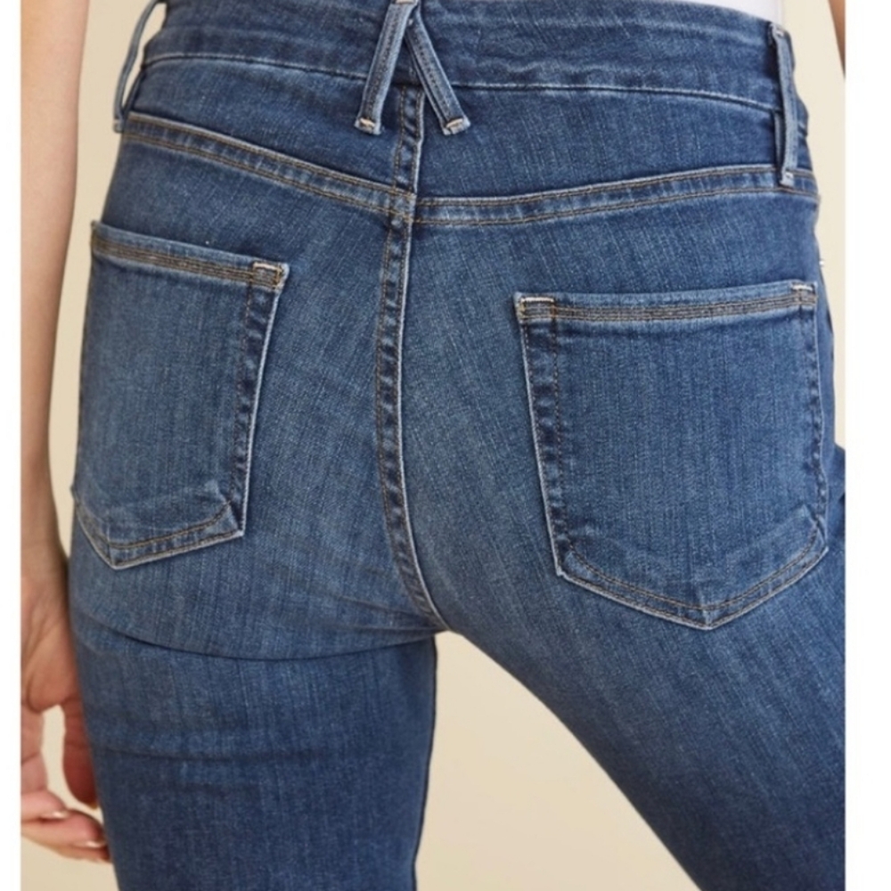 Good American Skinny Jeans - Picture 9 of 9
